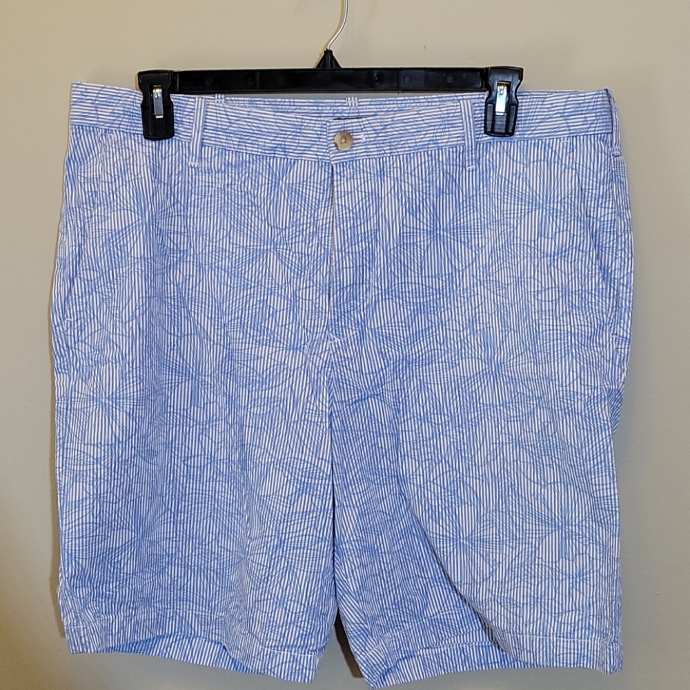 Izod Printed Short